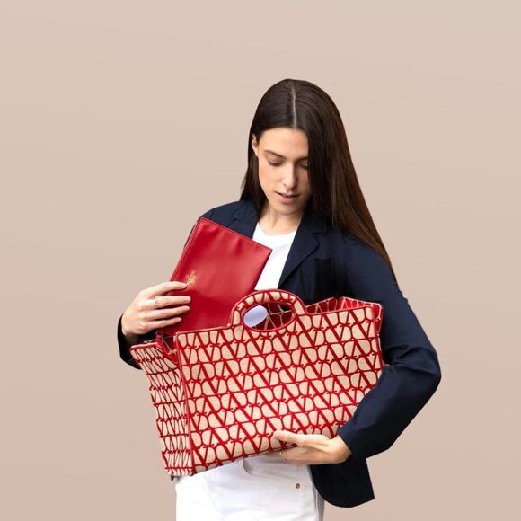 Valentino Garavani Le Troisième shopping bag Tote Toile Iconographe Red - Picture 8 of 8
